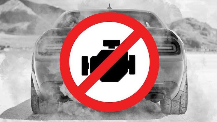 EU chính thức nới lỏng lệnh cấm xe ICE từ năm 2035