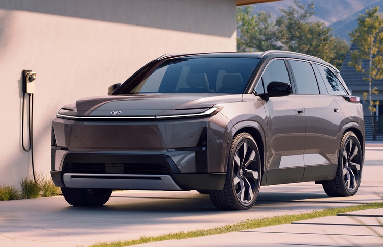 Thị trường xe điện thế giới đảo chiều: Toyota từ kẻ bị 