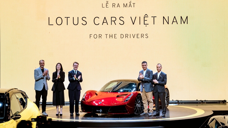 Lotus Cars chào sân thị trường xe Việt: Từ 